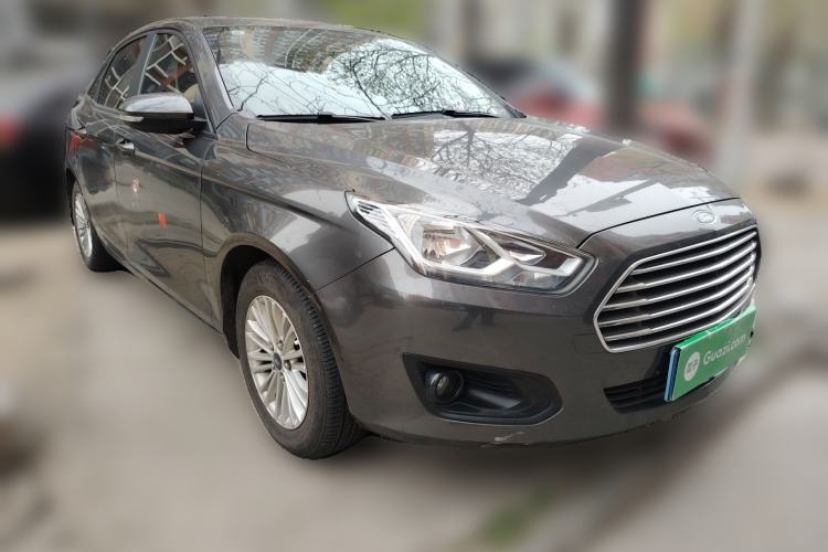 Used Ford Escort 2015 1.5L Manual Comfort Model Front Right 45 Deg