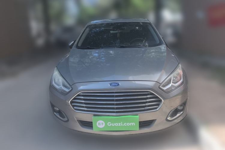 Used Ford Escort 2015 1.5L Automatic Fashion Model Front