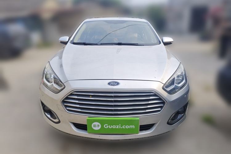 Used Ford Escort 2015 1.5L Automatic Fashion Model Front