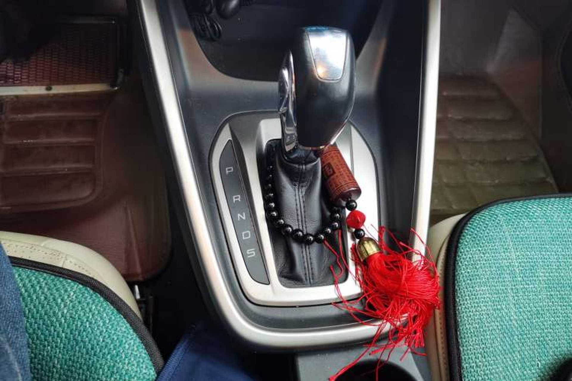Used Ford Escort 2015 1.5L Automatic Fashion Model Gear Lever