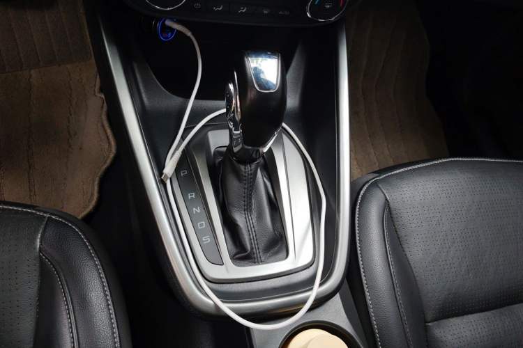 Used Ford Escort 2015 1.5L Automatic Fashion Model Gear Lever