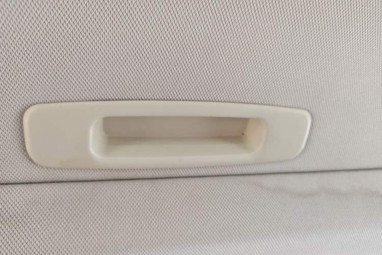 Used Ford Escort 2015 1.5L Manual Fashion Edition Headliner