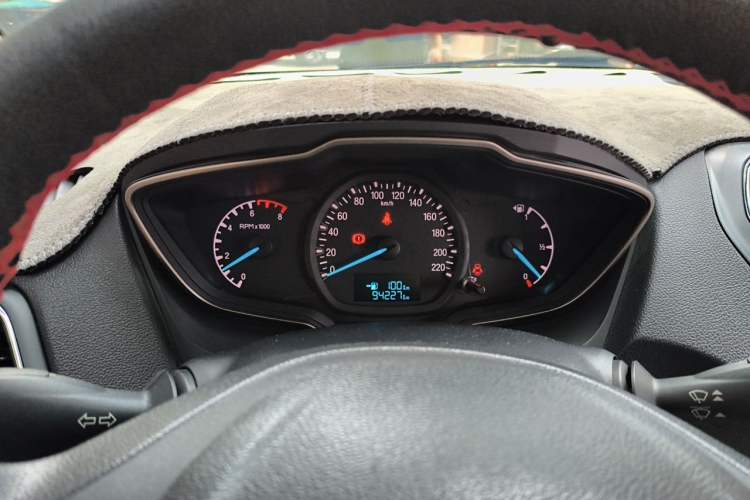 Used Ford Escort 2015 1.5L Manual Comfort Model Instrument Cluster