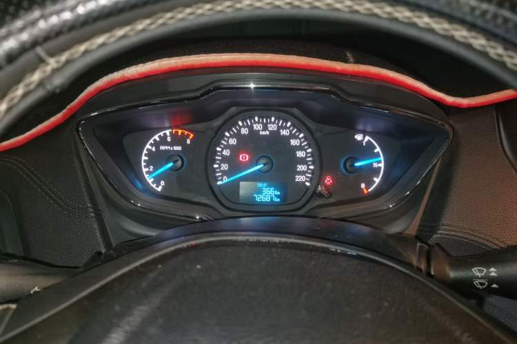 Used Ford Escort 2015 1.5L Manual Fashion Edition Instrument Cluster