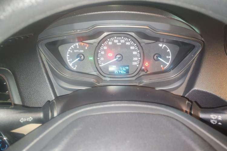 Used Ford Escort 2015 1.5L Manual Comfort Model Instrument Cluster