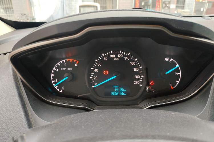 Used Ford Escort 2015 1.5L Manual Comfort Model Instrument Cluster