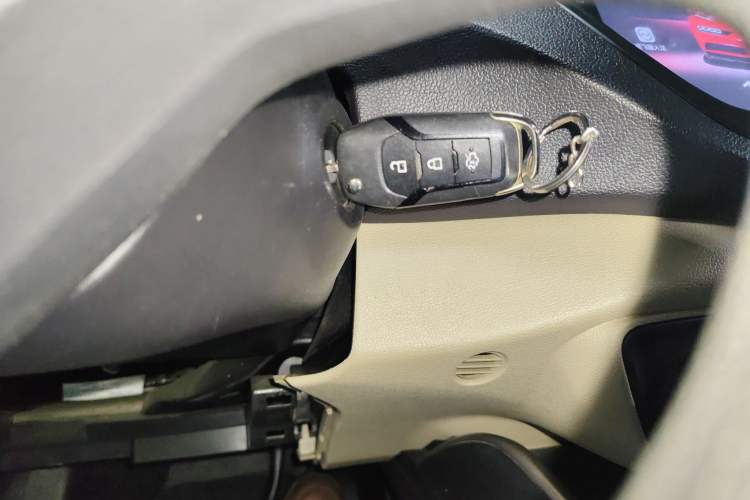 Used Ford Escort 2015 1.5L Automatic Comfort Edition Interior 1
