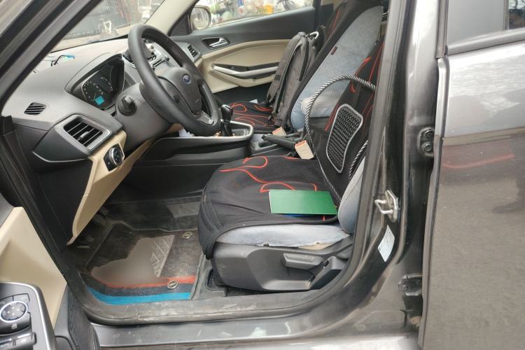 Used Ford Escort 2015 1.5L Manual Comfort Model Left Front Seat