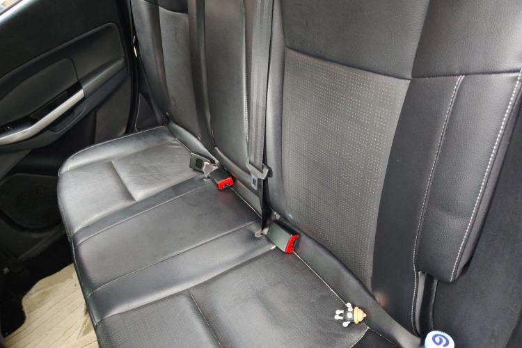 Used Ford Escort 2015 1.5L Automatic Fashion Model Left Rear Seat