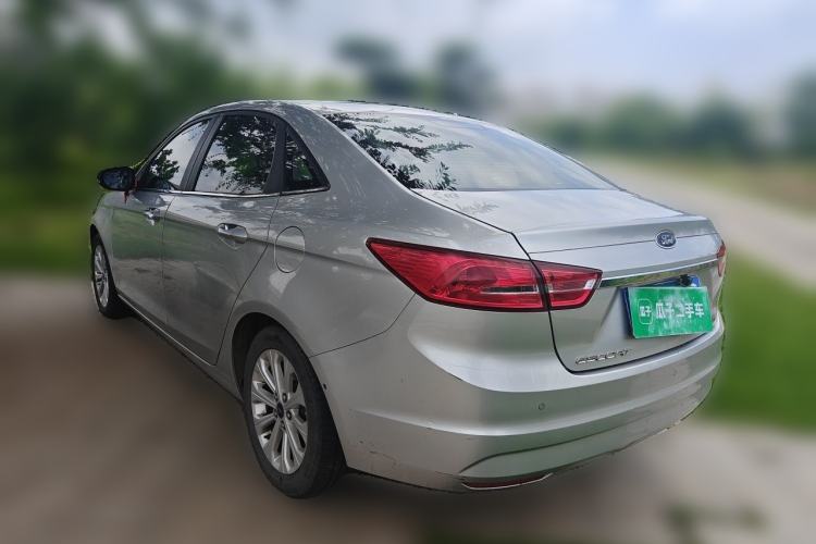 Used Ford Escort 2015 1.5L Automatic Fashion Model Rear Left 45 Deg