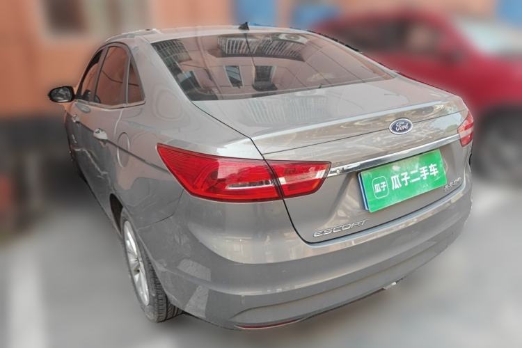 Used Ford Escort 2015 1.5L Automatic Fashion Model Rear Left 45 Deg