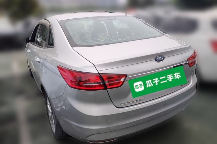 Used Ford Escort 2015 1.5L Automatic Fashion Model Rear Left 45 Deg