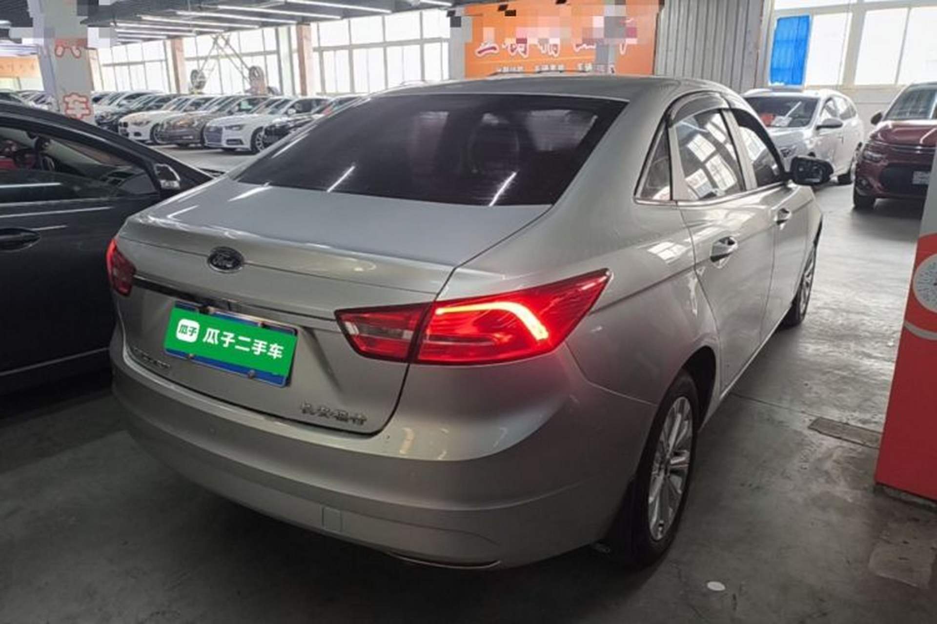 Used Ford Escort 2015 1.5L Automatic Fashion Model Rear Right 45 Deg