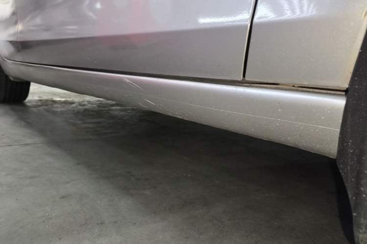 Used Ford Escort 2015 1.5L Automatic Fashion Model Right Side Sill