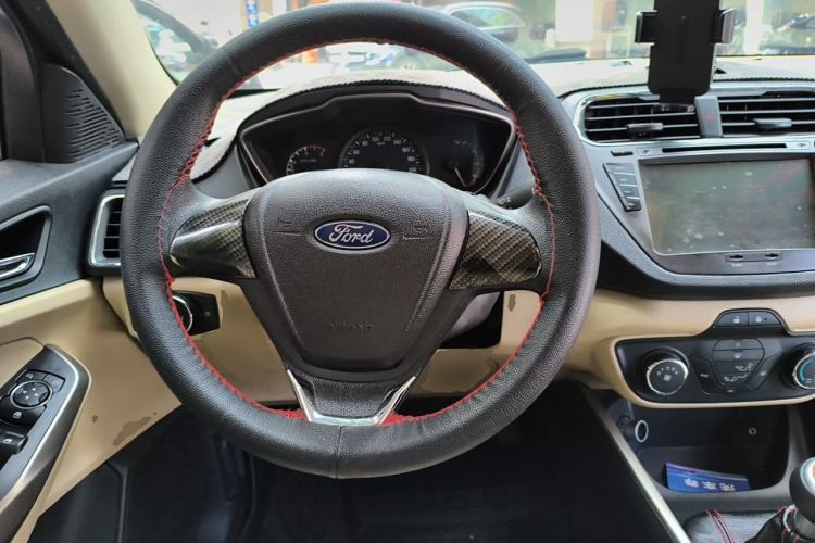 Used Ford Escort 2015 1.5L Manual Comfort Model Steering Wheel