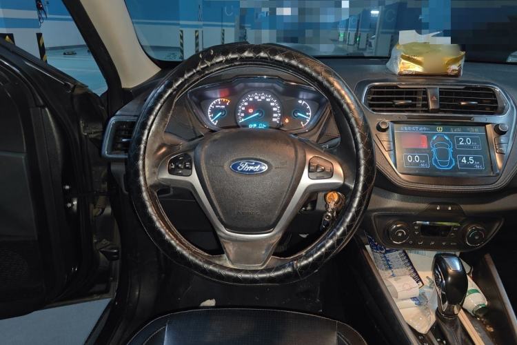 Used Ford Escort 2015 1.5L Automatic Fashion Model Steering Wheel