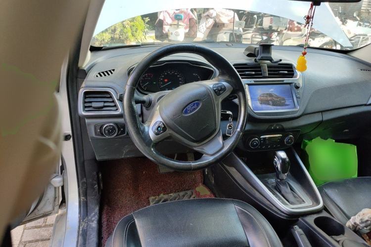 Used Ford Escort 2015 1.5L Automatic Fashion Model Steering Wheel
