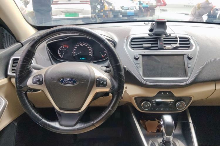 Used Ford Escort 2015 1.5L Automatic Fashion Model Steering Wheel
