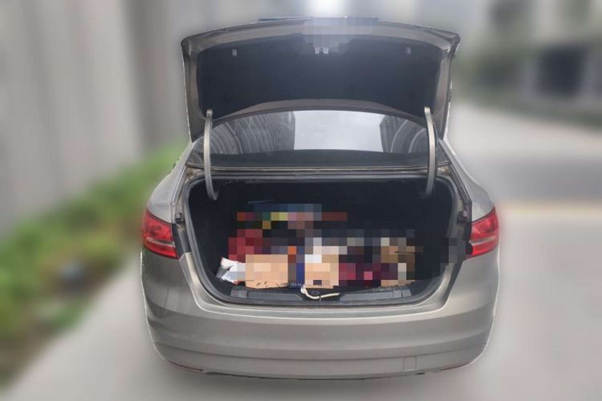 Used Ford Escort 2015 1.5L Automatic Fashion Model Trunk