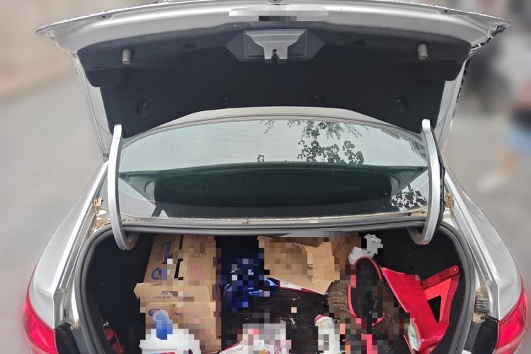 Used Ford Escort 2015 1.5L Automatic Comfort Edition Trunk