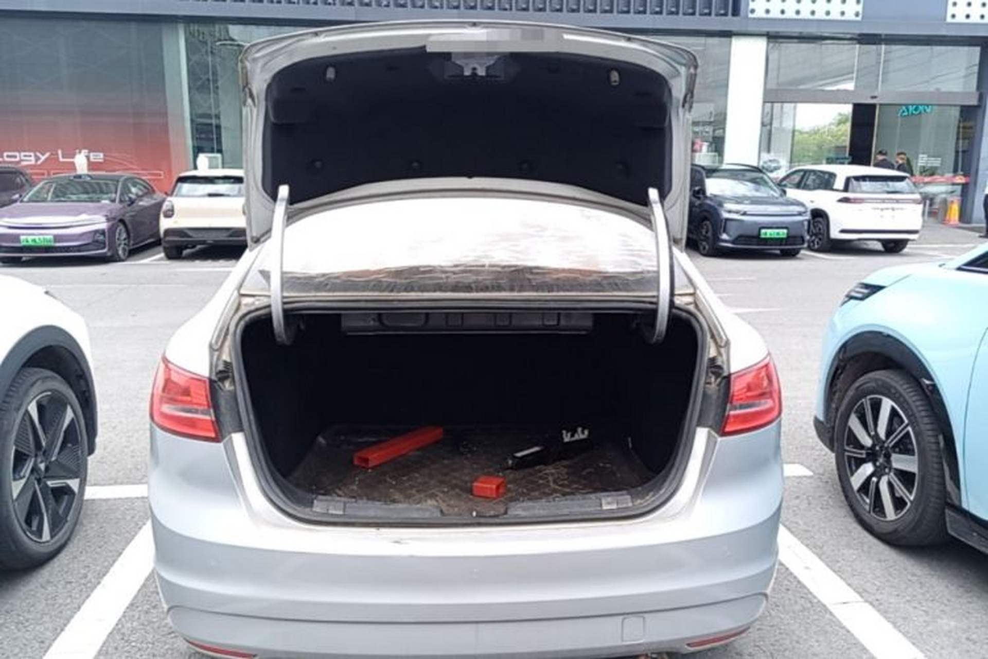 Used Ford Escort 2015 1.5L Manual Fashion Edition Trunk