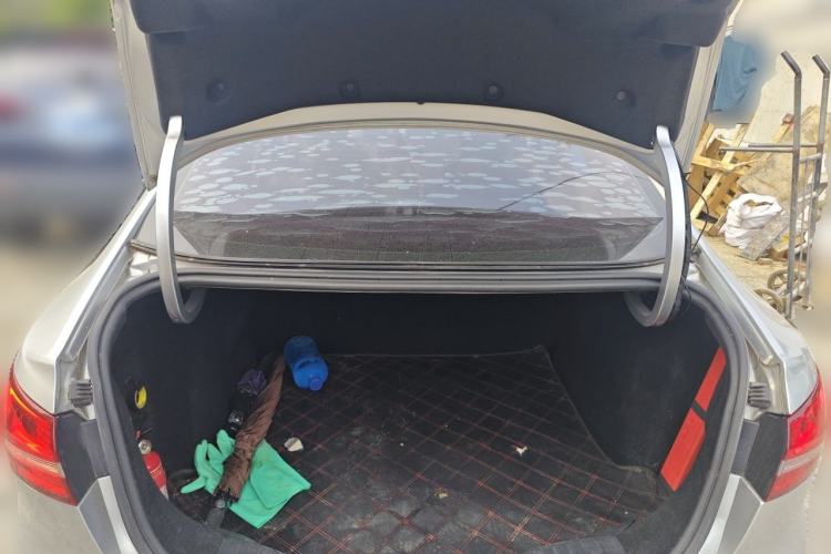 Used Ford Escort 2015 1.5L Automatic Fashion Model Trunk