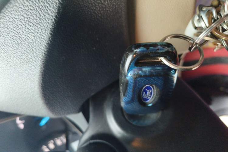 Used Ford Escort 2015 1.5L Automatic Comfort Edition Vehicle Key