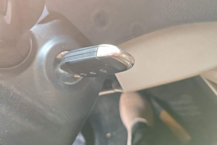 Used Ford Escort 2015 1.5L Automatic Comfort Edition Vehicle Key