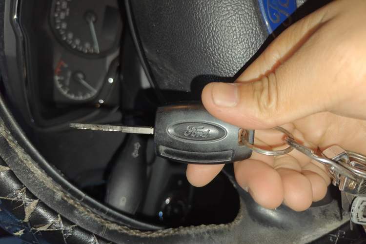 Used Ford Escort 2015 1.5L Automatic Fashion Model Vehicle Key