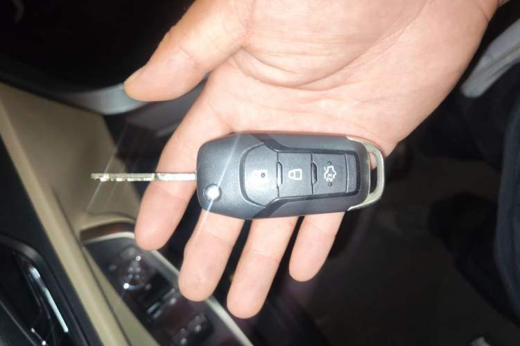 Used Ford Escort 2015 1.5L Manual Comfort Model Vehicle Key