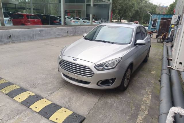 Used Ford Escort 2015 1.5L Automatic Fashion Model