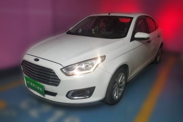 Used Ford Escort 2015 1.5L Automatic Fashion Model