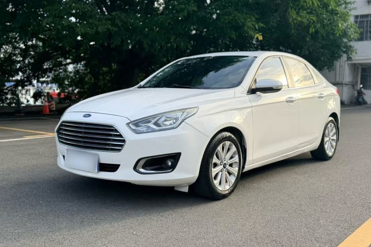 Used Ford Escort 2015 1.5L Automatic Fashion Model Guazi used car, China used car export, Used car for sale, Used cars, Cheapest cars for sale