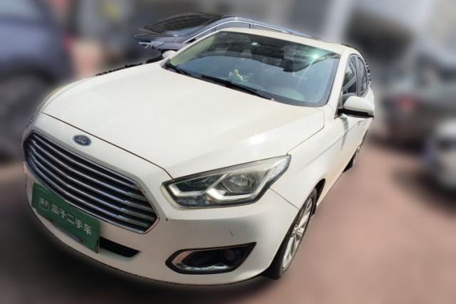 Used Ford Escort 2015 1.5L Automatic Fashion Model