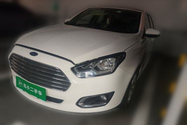 Used Ford Escort 2015 1.5L Automatic Fashion Model