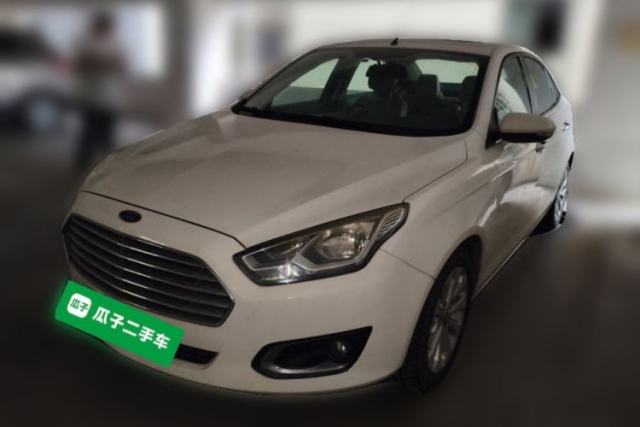 Used Ford Escort 2015 1.5L Automatic Fashion Model