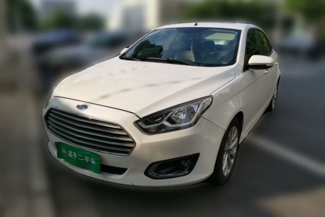 Used Ford Escort 2015 1.5L Manual Fashion Edition