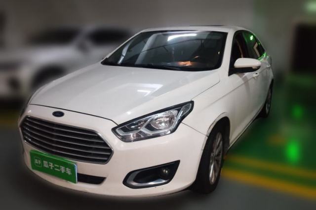 Used Ford Escort 2015 1.5L Automatic Fashion Model