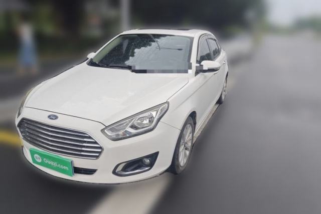 Used Ford Escort 2015 1.5L Automatic Fashion Model