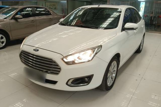 Used Ford Escort 2015 1.5L Automatic Fashion Model