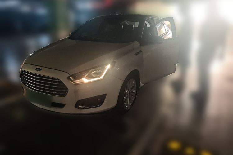 Used Ford Escort 2015 1.5L Automatic Fashion Model Guazi used car, China used car export, Used car for sale, Used cars, Cheapest cars for sale