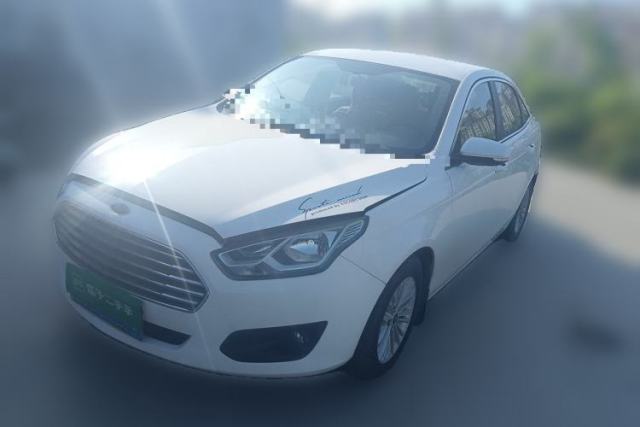 Ojetý Ford Escort 2015 1.5L Automatic Comfort Edition