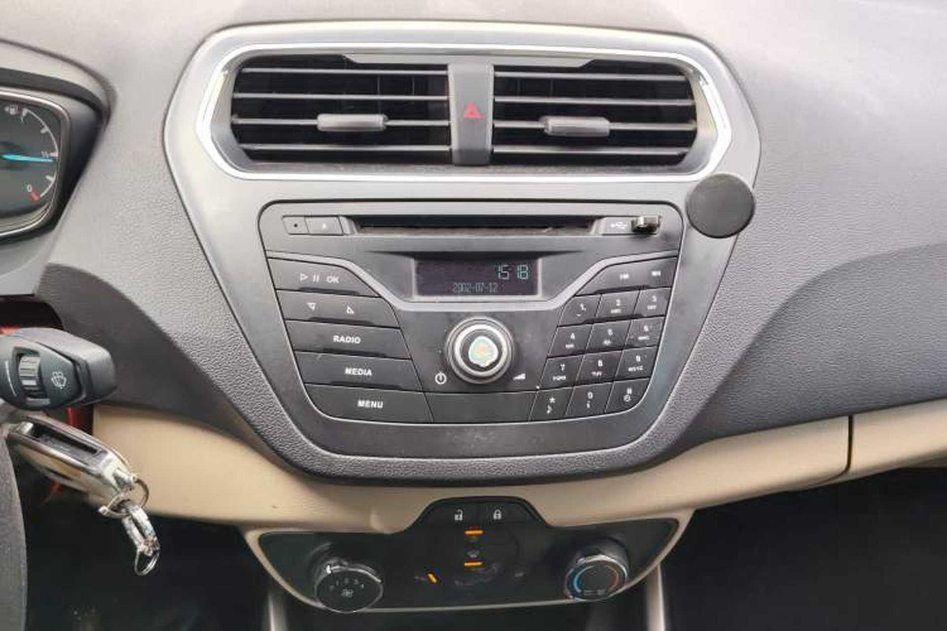 Used Ford Escort 2015 1.5L Manual Comfort Model Audio And AC Panel