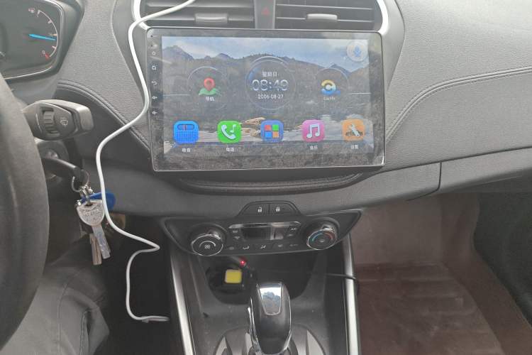 Used Ford Escort 2015 1.5L Automatic Fashion Model Audio And AC Panel