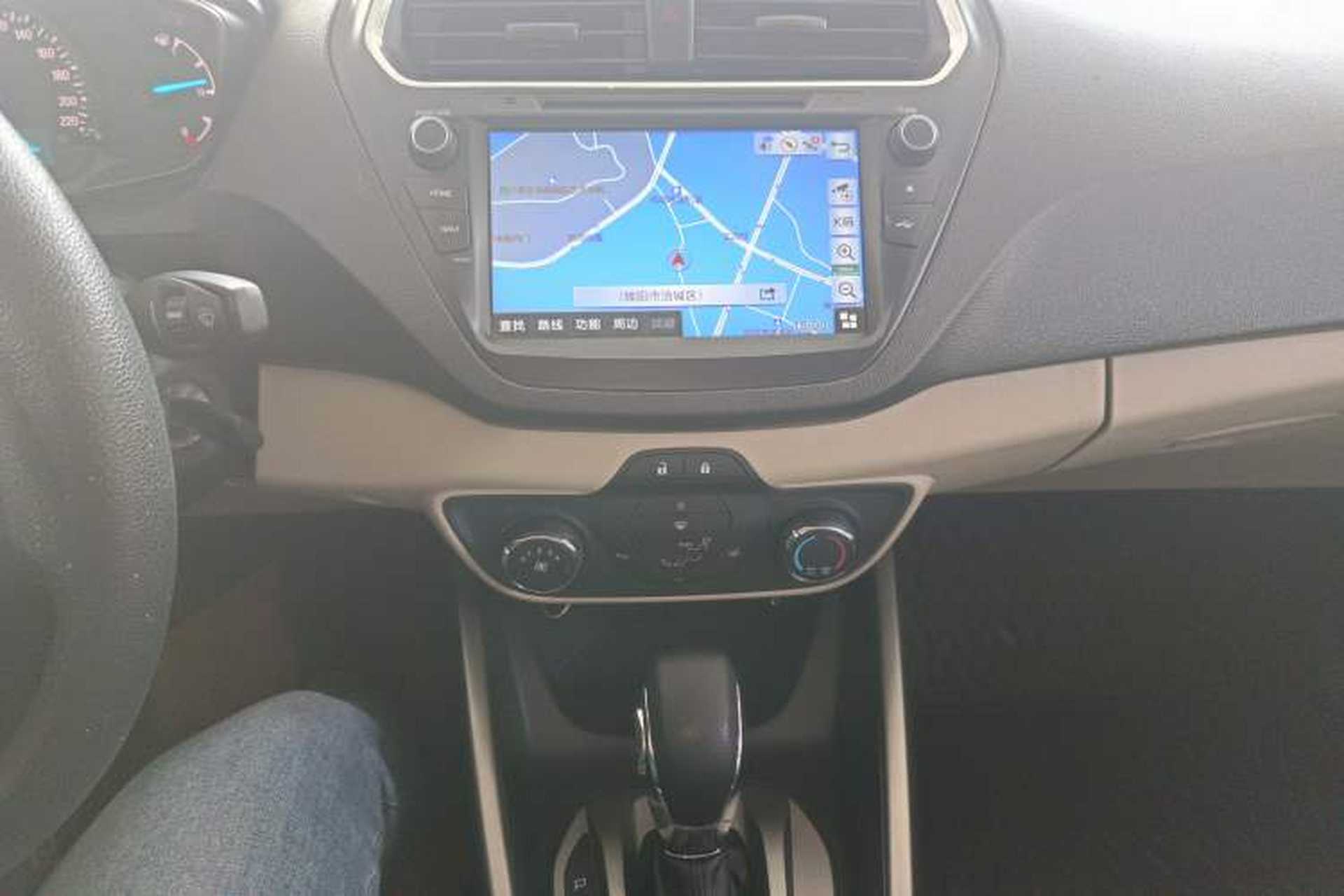 Used Ford Escort 2015 1.5L Automatic Comfort Edition Audio And AC Panel