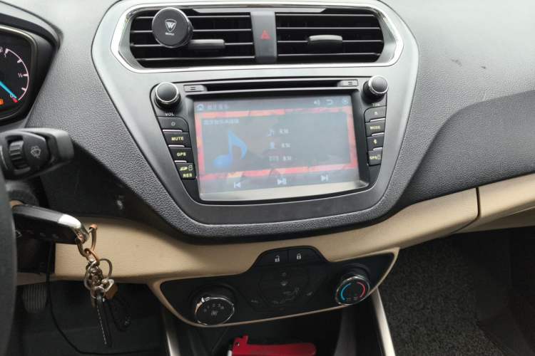 Used Ford Escort 2015 1.5L Manual Comfort Model Audio And AC Panel