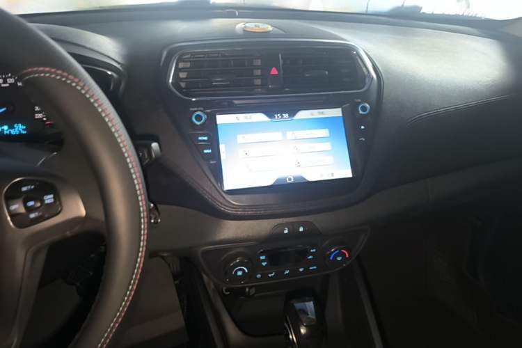 Used Ford Escort 2015 1.5L Automatic Fashion Model Audio And AC Panel