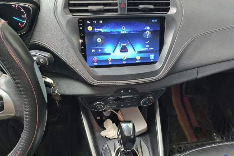 Used Ford Escort 2015 1.5L Automatic Fashion Model Audio And AC Panel