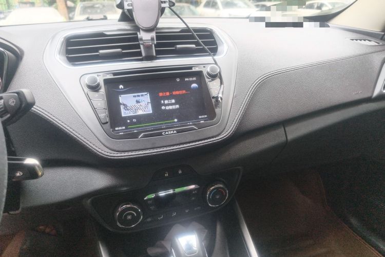 Used Ford Escort 2015 1.5L Automatic Fashion Model Audio And AC Panel