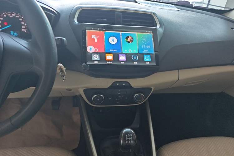 Used Ford Escort 2015 1.5L Manual Comfort Model Audio And AC Panel